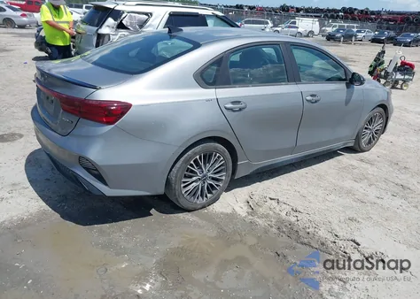 2023 Kia Forte Gt-Line z USA, uszkodzony, nr VIN 3KPF54AD5PE519096